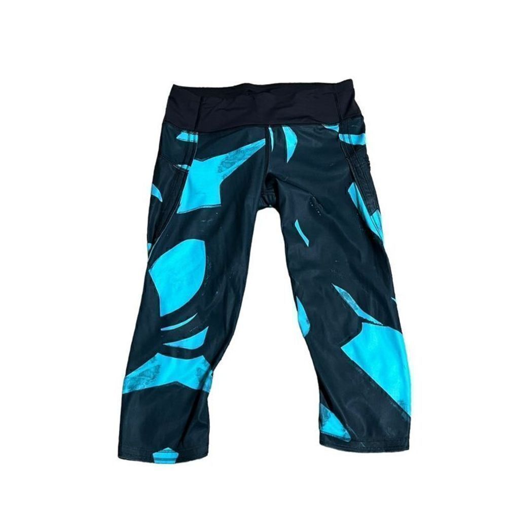 Lululemon Athletic Cropped Capri Yoga Pants Size 6 Navy & Turquoise